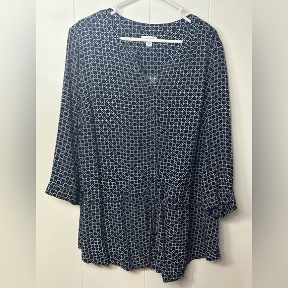 Croft & Barrow Women’s Long Sleeve Navy and White Patterned Tunic Size 2X - Picture 3 of 11